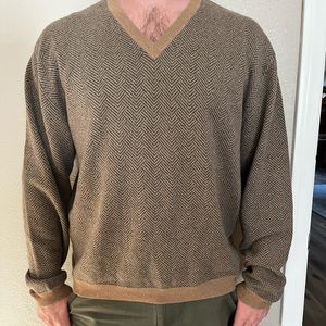 Orvis Broken-Herringbone cashmere sweated